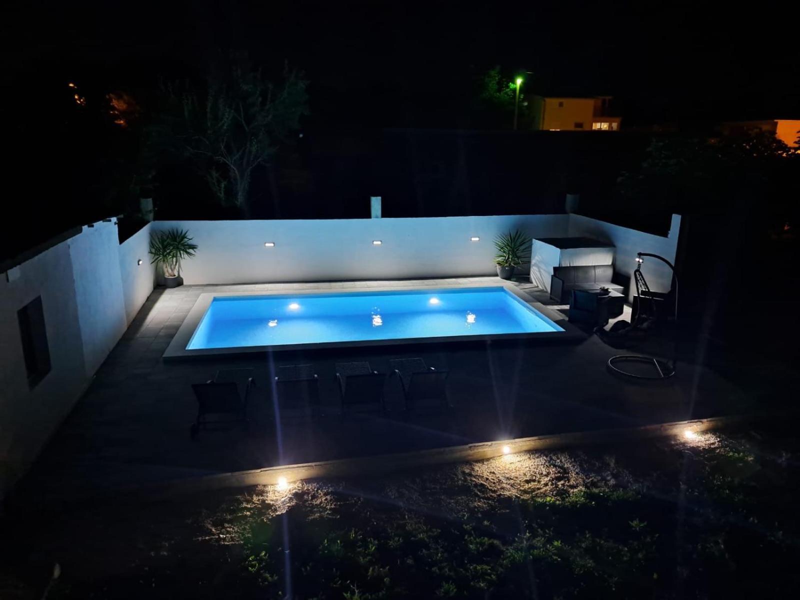Apartament Ruzo Moja